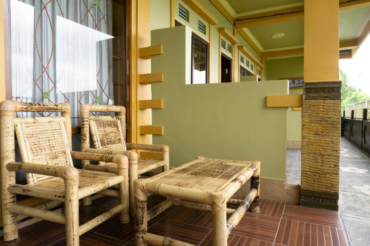 Reddoorz Near Senaru Rinjani Hotel Exterior photo